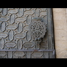 Detail einer Tür in der nordwestlichen Fassade der Moschee-Kathedrale